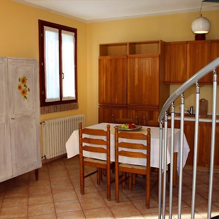 Ostiglia Agriturismo Corte Ponte Dei Tedeschiゲストハウス 部屋 写真