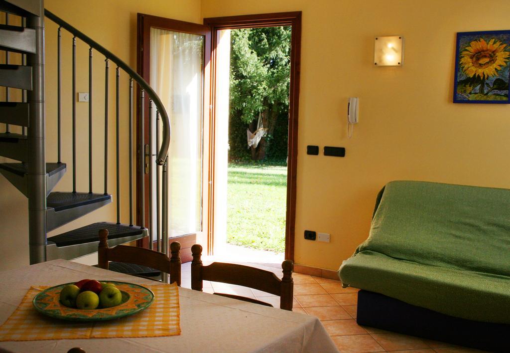 Ostiglia Agriturismo Corte Ponte Dei Tedeschiゲストハウス 部屋 写真