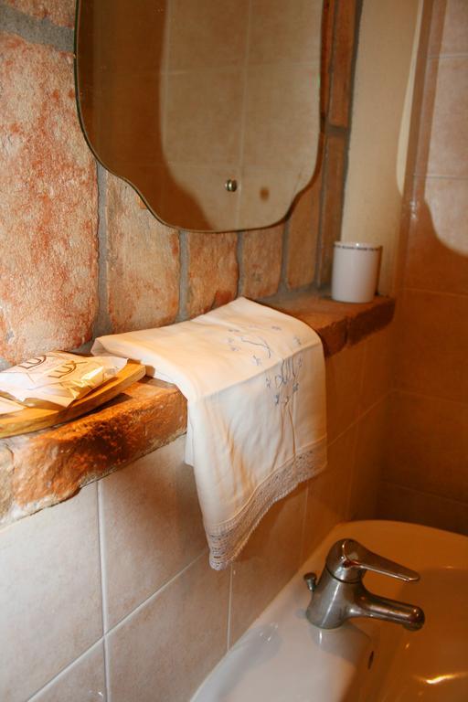 Ostiglia Agriturismo Corte Ponte Dei Tedeschiゲストハウス 部屋 写真